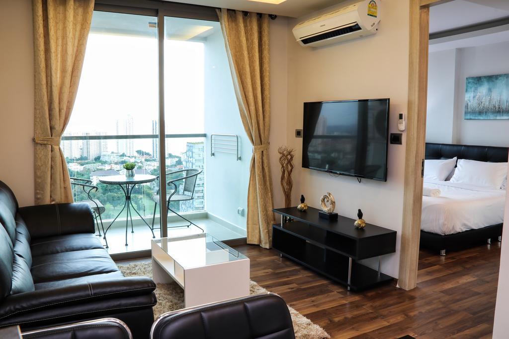 파타야 The Peak Towers Sea View 아파트 외부 사진