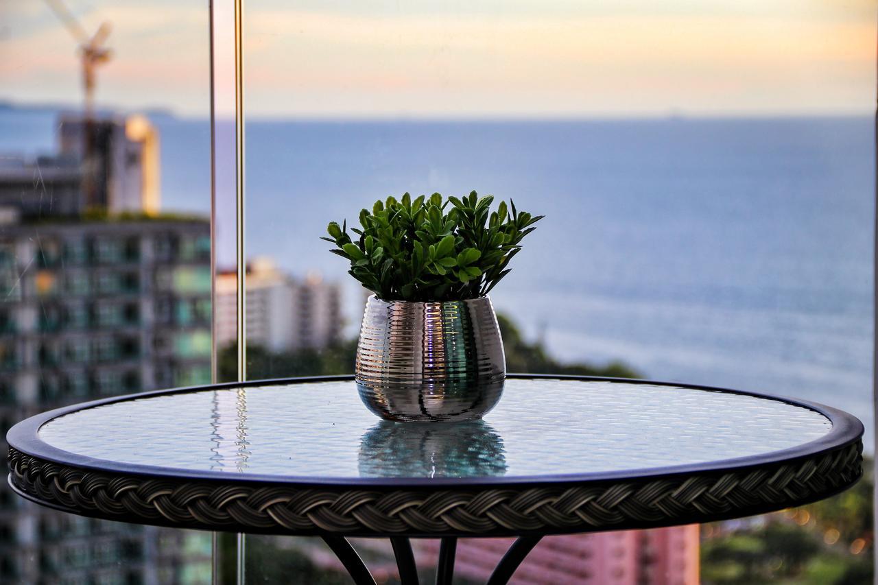 파타야 The Peak Towers Sea View 아파트 외부 사진