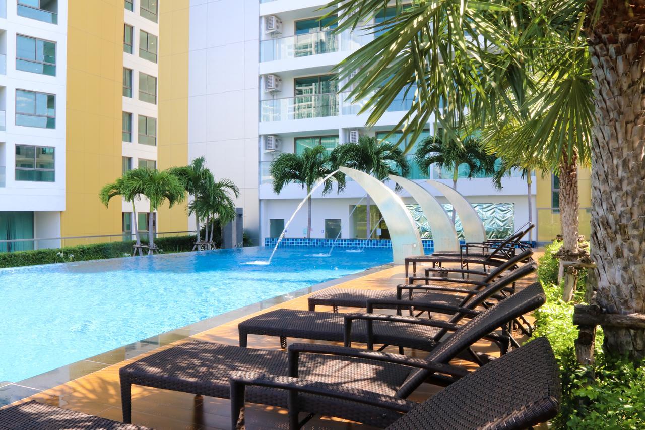 파타야 The Peak Towers Sea View 아파트 외부 사진
