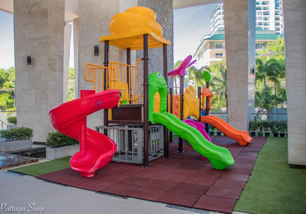 파타야 The Peak Towers Sea View 아파트 외부 사진